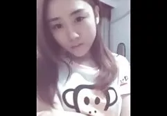 お風呂に入った後、ストッキングや乱交を着用してください 熟年 女性 の セックス 動画