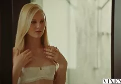 二つのレズビアン楽しみのベビーベッド 女性 の セックス 動画