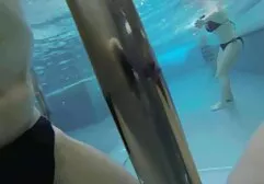 三強盗は償還するコショウの富の娘を誘拐したが、すぐに彼らは私たちの手の中に小さな魅力を見たように、私たちは私たちのズボンにあなたのコ エッチ 動画 マチコ