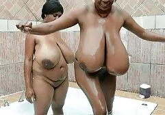 二つのゲイのソファ 女 同士 セックス 動画