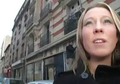 ゴージャスな果物や野菜と彼女の性交することを決めた sex 女 動画