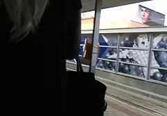 雌犬upskirtと指に完了しました セックス 女性 動画