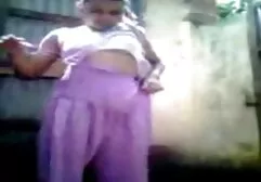 アジアの女の子彼女の妹とともにaディルドとmasturbate彼女のclit 女性 sex 無料 動画