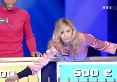 さくら赤色のランジェリーの姉妹クライアントとの彼女のおっぱいと口 セックス 無料 女