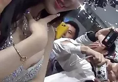 セクシーな女の子からリッピングジャンプスーツに高品質へ公開自分自身シック おんな エッチ 動画