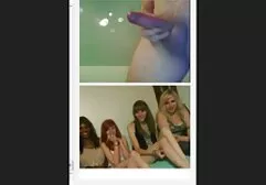 非常に熱いものは精子だけでなく脳も引き付けることができます セックス 動画 女の子