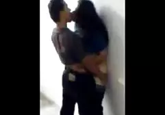 セクシーな楽しみと美しいアジア セックス 動画 女の子