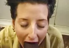 女の子は痛みで常にボーイフレンドから引き出され、彼はセクシーなサッカー選手を見たとき、彼は同じ女の子であるという事実にもかかわらず、彼に運転 女 同士 セックス 動画 男は本当にこれを引き裂き、国境で彼女を性交したいと思っています