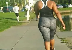 成熟したカップルのクソのプール エッチ 女性 無料