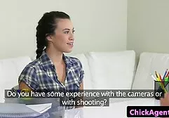 男の子クソガールフレンドと友人の撮影に電話 youtube 無料 動画 女性